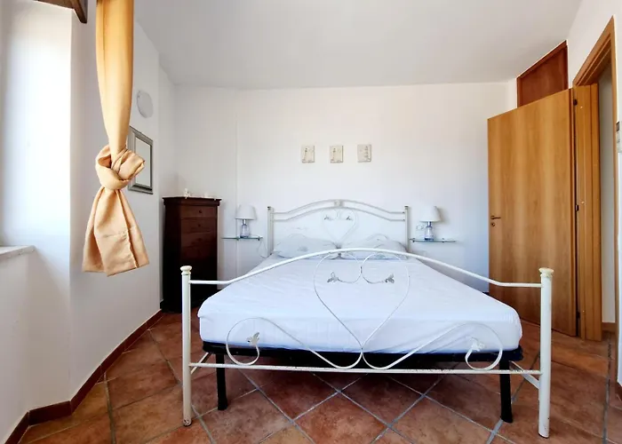 Bassa Marea Di Paf *